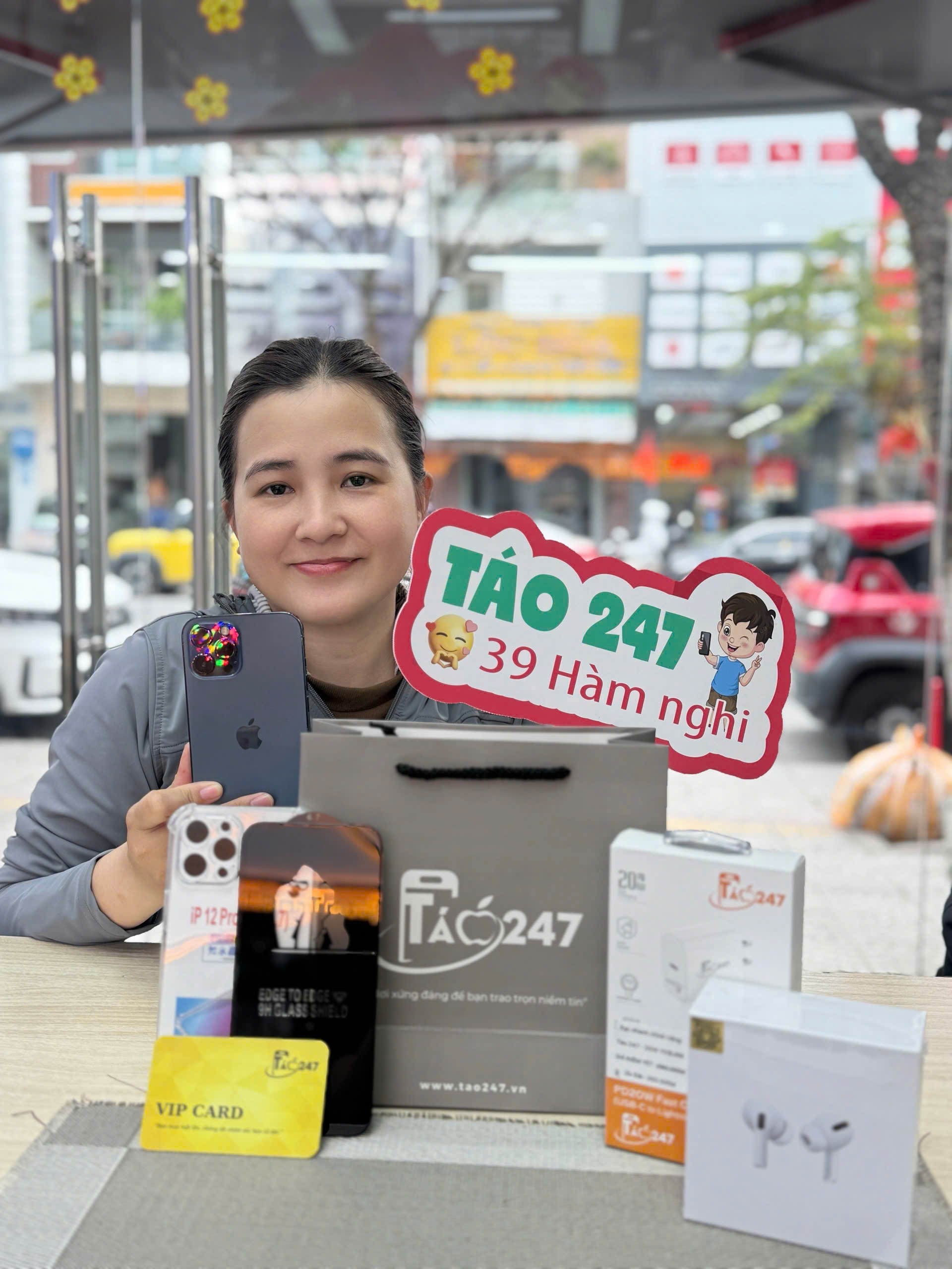 iPhone 12 Pro Max vẫn đang là dòng được săn đón cực hot tại Táo 247