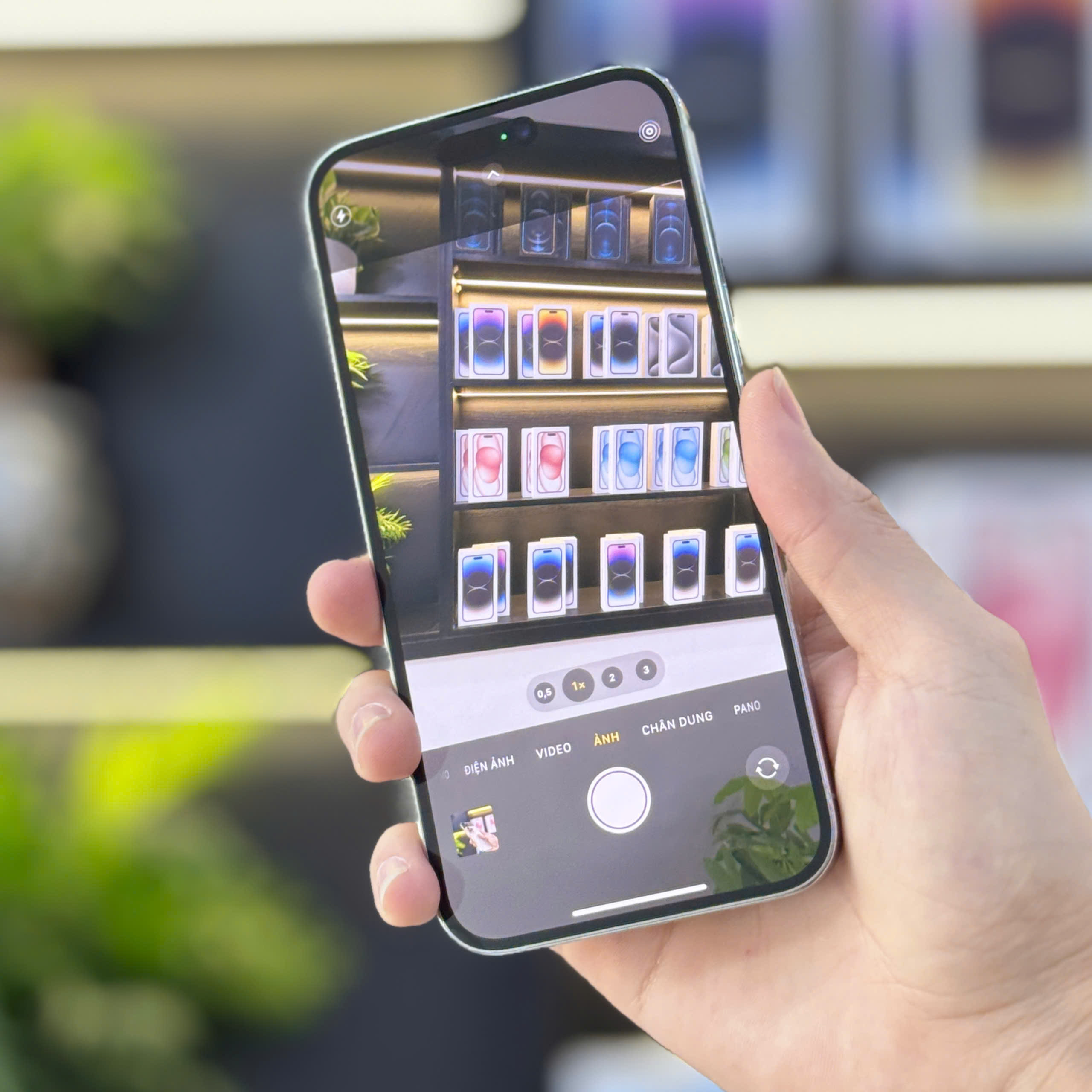 Camera iPhone 14 Pro cực kỳ sắc nét và chân thực