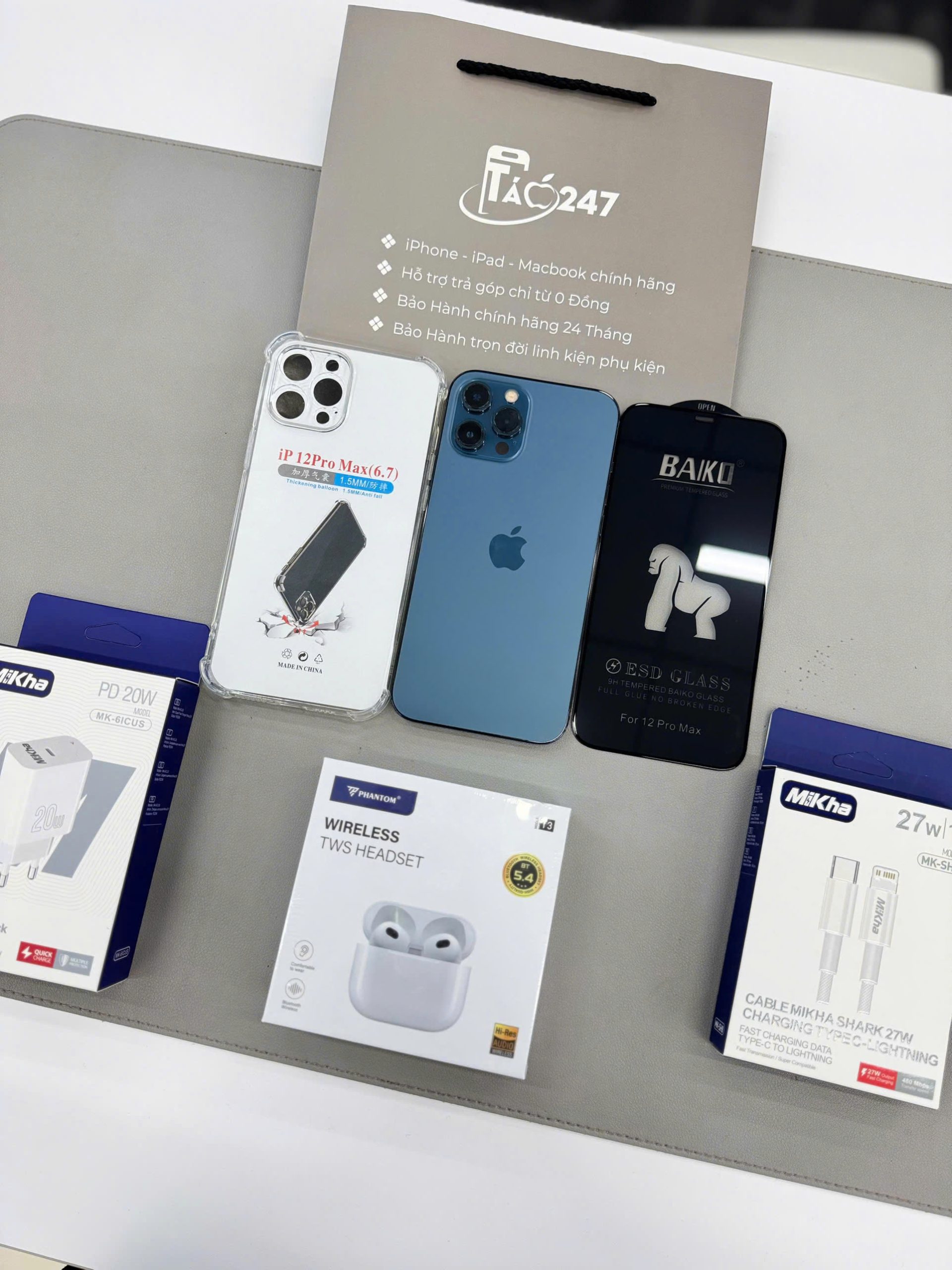 Khi mua hàng, khách hàng sẽ được tặng full bộ phụ kiện + bảo hành đầy đủ