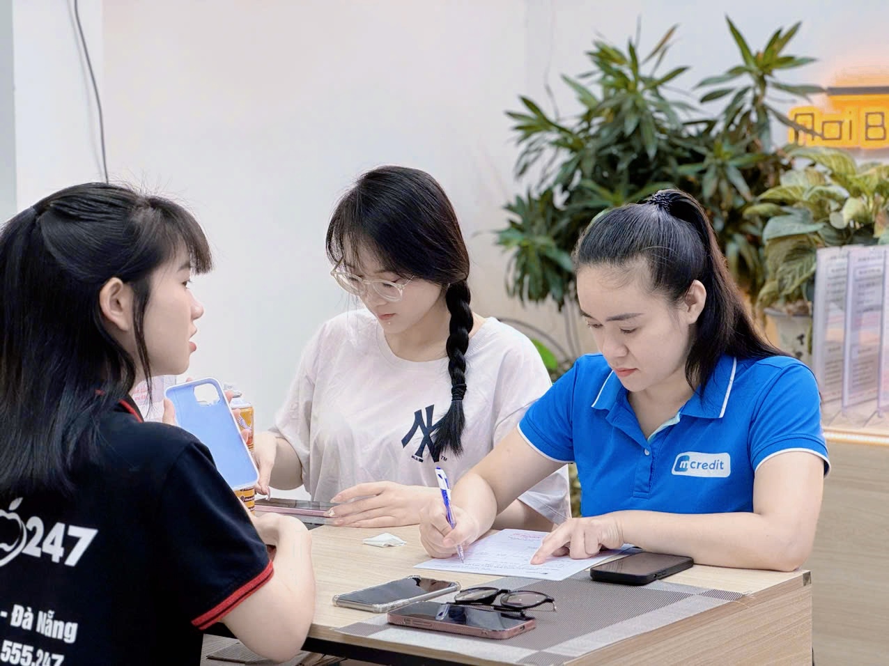 Tại Táo 247 có nhiều hình thức trả góp với nhiều ngân hàng khác nhau