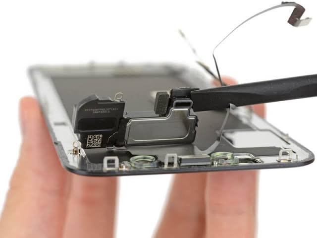 Táo 247 cung cấp dịch vụ sửa loa iPhone 14 Pro Max Đà Nẵng