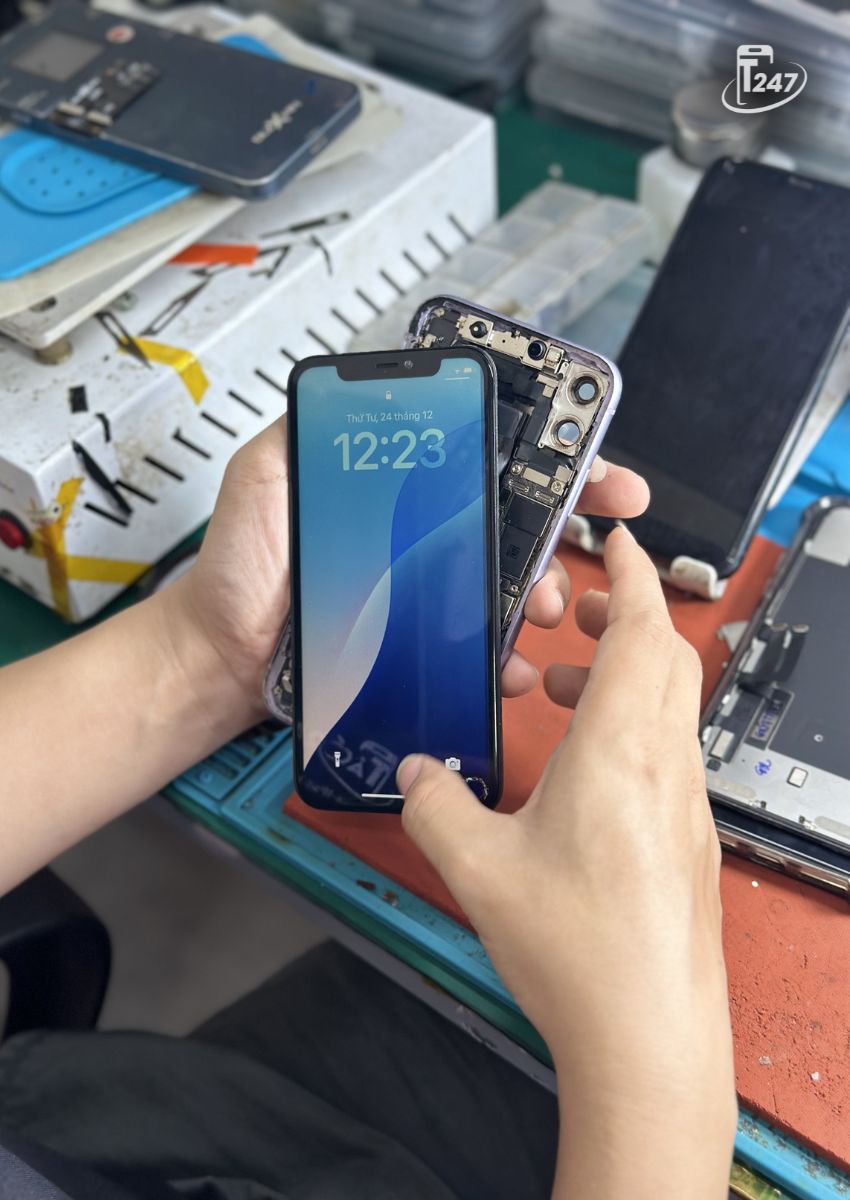 thay màn hình iPhone X uy tín chất lượng tại Táo 247