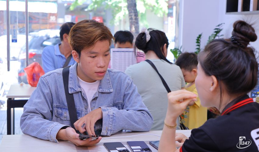 Táo 247 cung cấp các gói mua iPhone trả góp 0% lãi suất linh hoạt, qua thẻ tín dụng hoặc công ty tài chính
