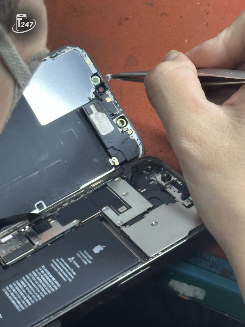 Táo 247 là địa chỉ tin cậy hàng đầu cho dịch vụ sửa chữa iPhone | Táo 247