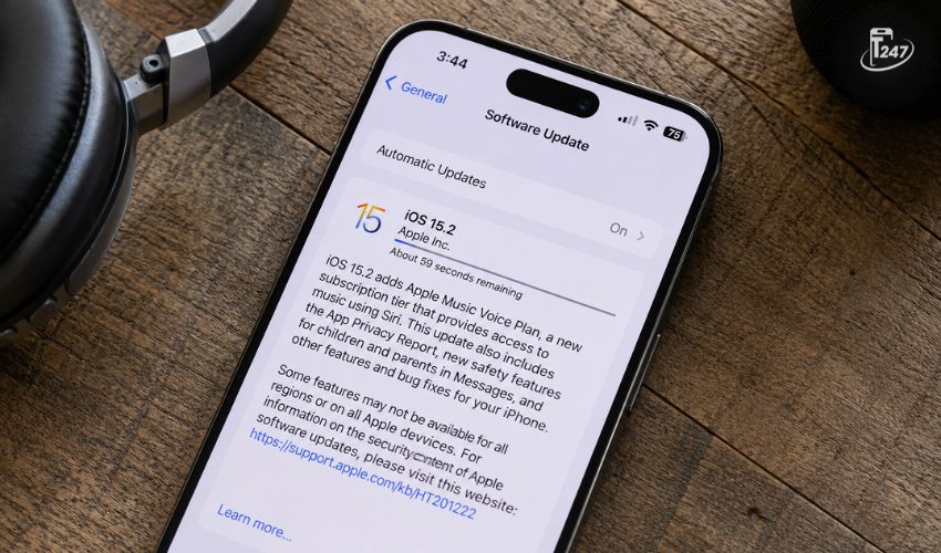 Luôn cập nhật hệ điều hành iOS lên phiên bản mới nhất để vá lỗi hao pin tiềm ẩn | Táo 247