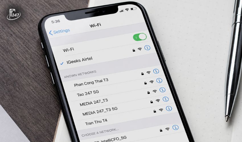 Vào mục Wifi và kiểm tra tình trạng kết nối mạng | Táo 247